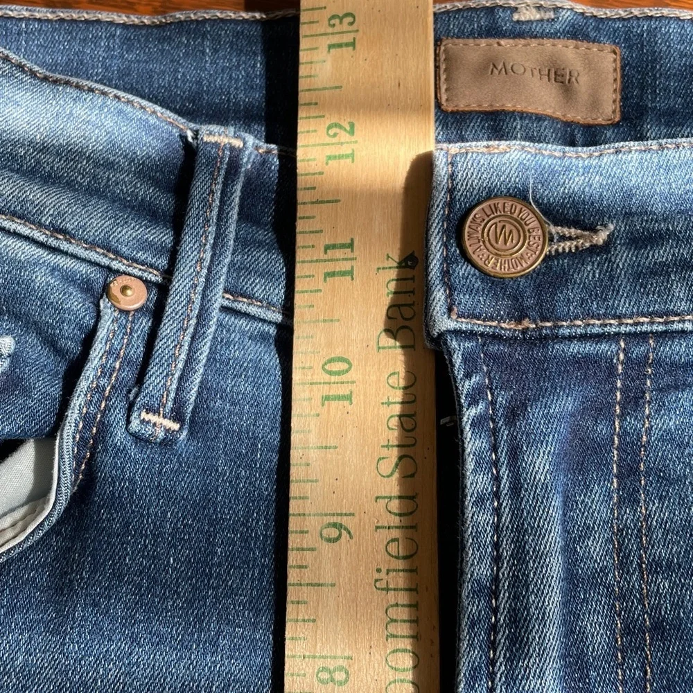 MOTHER High Waisted Rail Ankle Fray in High Fidelity Size 28